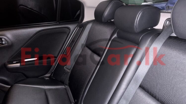 Honda Grace FAC-SA-25SE-240026