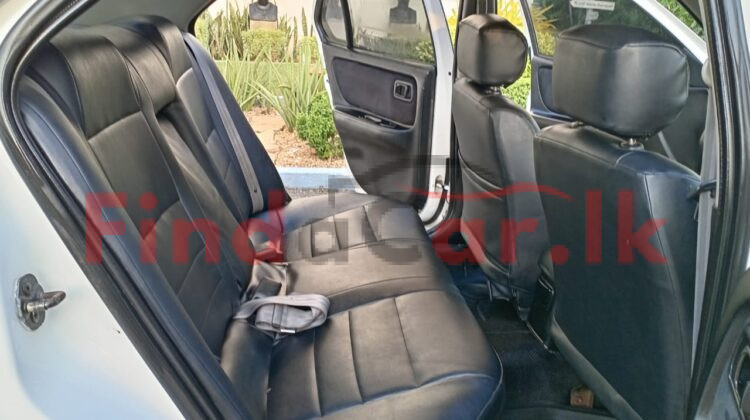 Nissan Bluebird FAC-SA-25SE-270043