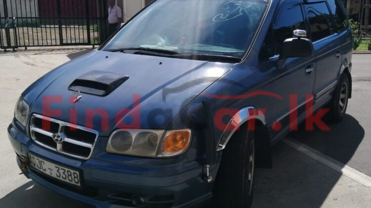 Hyundai Trajet Jeep FAC-SA-25OC-240165