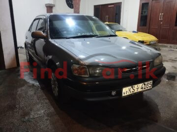 Toyota Corolla SE Saloon FAC-SA-25OC-030072