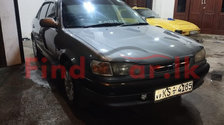 Toyota Corolla SE Saloon FAC-SA-25OC-030072