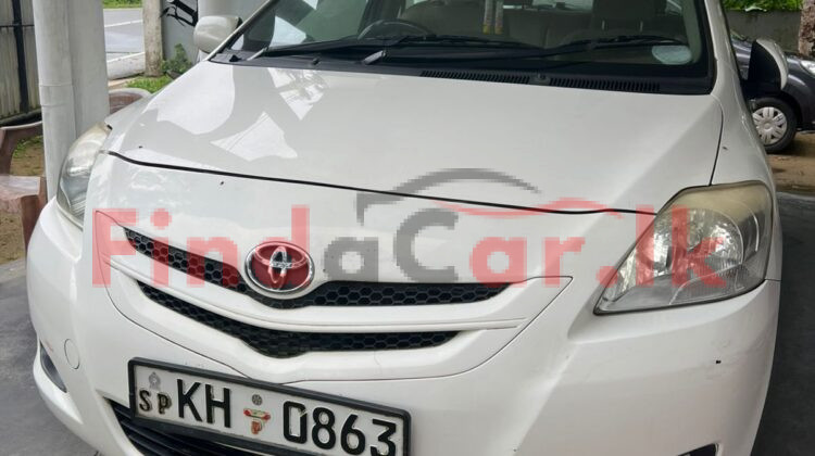 Toyota Yaris FAC-SA-25OC-160127