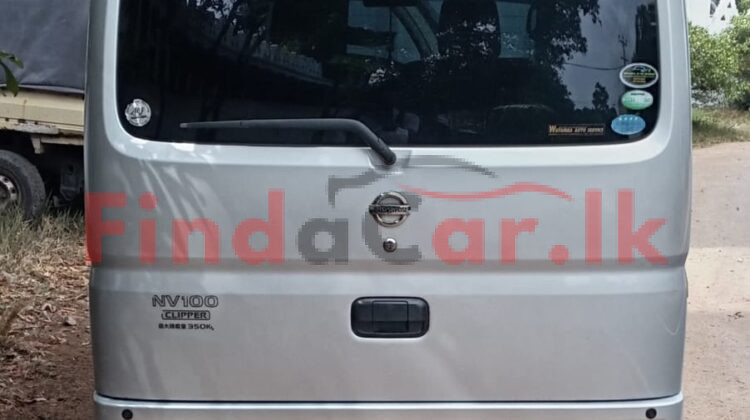 Suzuki NV100 FAC-SA-25OC-230159