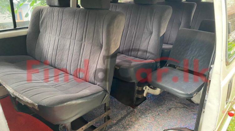 Toyota Hiace FAC-SA-25OC-030068