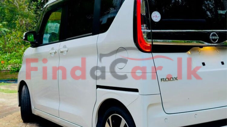 Nissan ROOX FAC-SA-25OC-010053