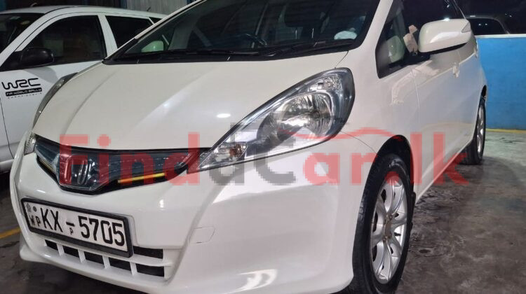 Honda Fit FAC-SA-25OC-230153