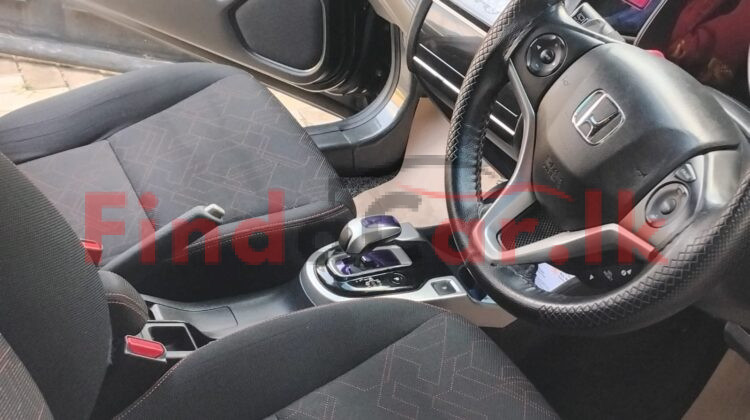 Honda Fit GP5 FAC-SA-25OC-070079