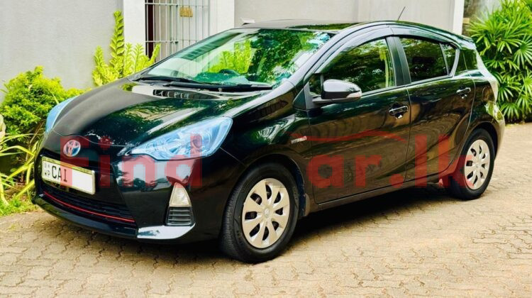 Toyota Aqua FAC-SA-25OC-130106