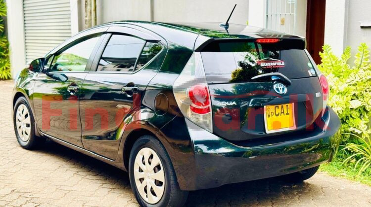 Toyota Aqua FAC-SA-25OC-170135