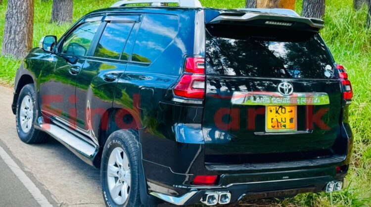 Toyota Land cruiser Prado FAC-SA-25NO-120212