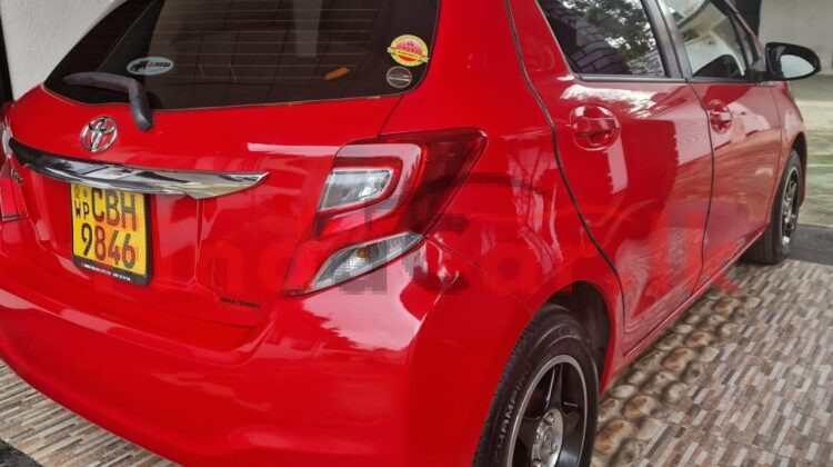 Toyota Vitz FAC-SA-25NO-040186