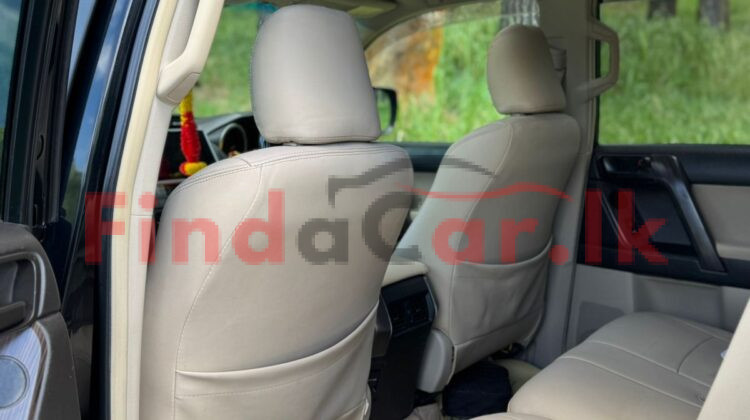 Toyota Land cruiser Prado FAC-SA-25NO-120212