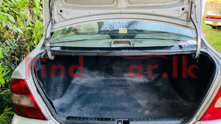 Toyota Corolla FAC-SA-25OC-25NO-030184