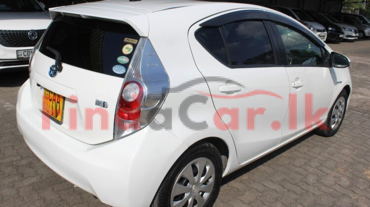 Toyota Aqua FAC-SA-25NO-100198