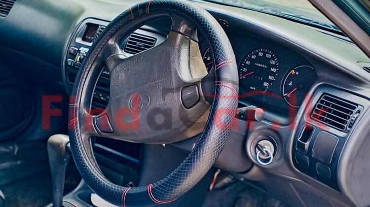 Toyota Corolla L Extra FAC-SA-25NO-070196