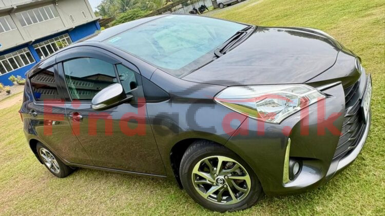 Toyota Vitz FAC-SA-25DE-220246