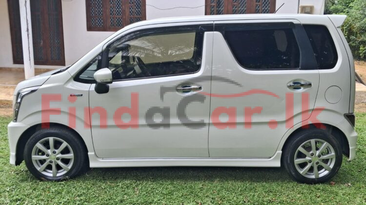 Suzuki Wagonr stingray FAC-SA-26JA-290261
