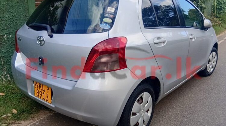 Toyota Vitz FAC-SA-FE26-210284