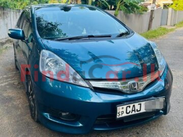 Honda Fit shuttle FAC-SA-26FE-200282