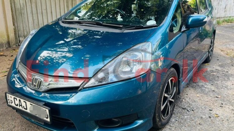 Honda Fit shuttle FAC-SA-26FE-200282