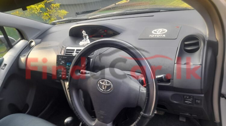 Toyota Vitz | FAC-SA-26JN-220327