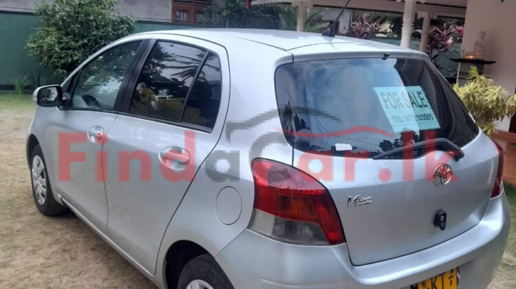Toyota Vitz | FAC-SA-26JN-220328