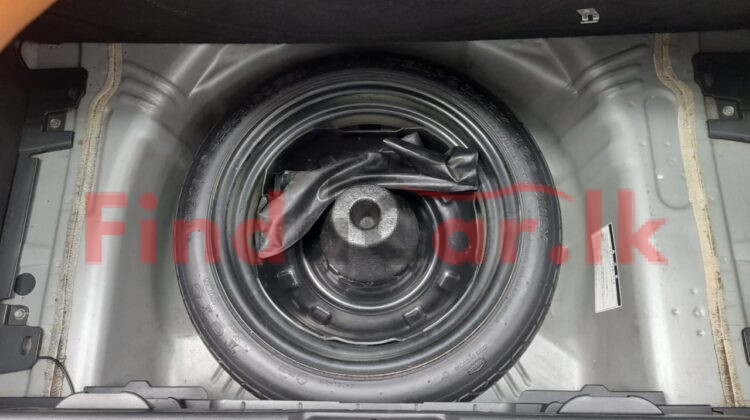 Toyota Vitz | FAC-SA-26JN-220328