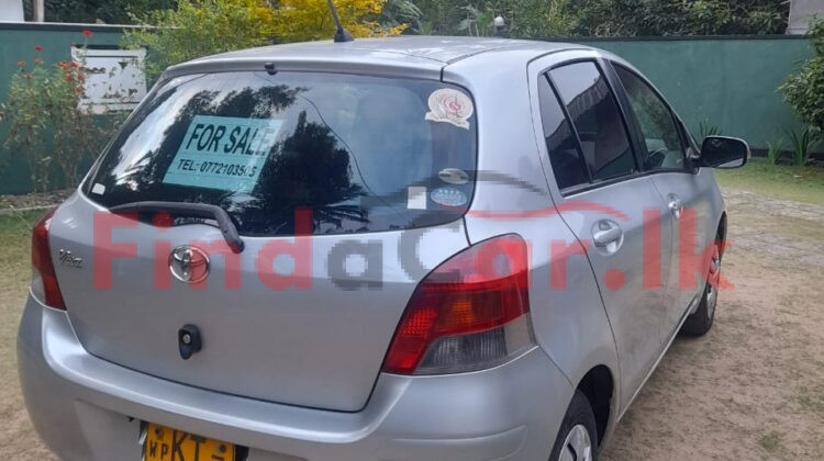 Toyota Vitz | FAC-SA-26JN-220328