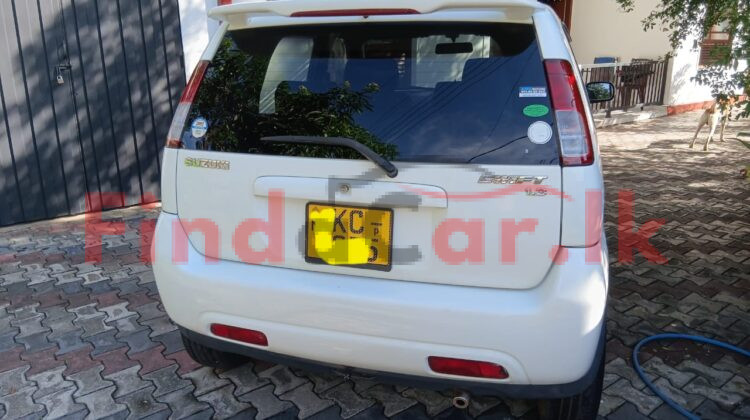 Suzuki Swift | FAC-SA-26JN-240333