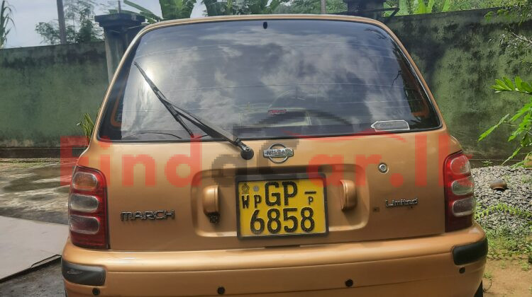 Nissan March HK11
