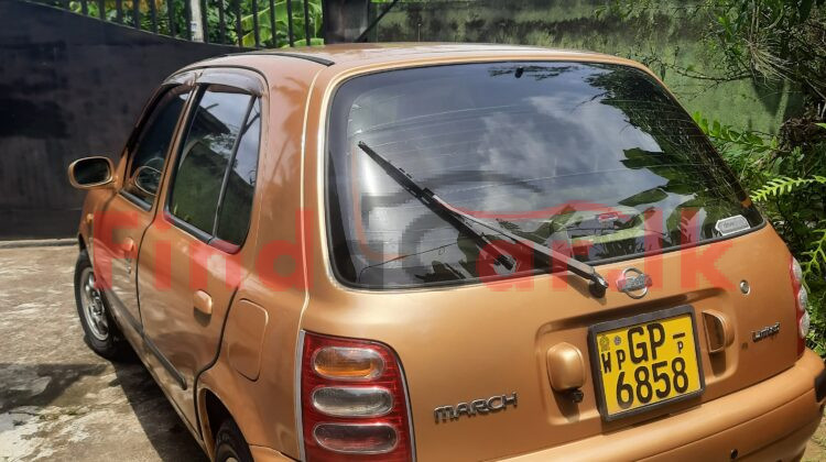 Nissan March HK11