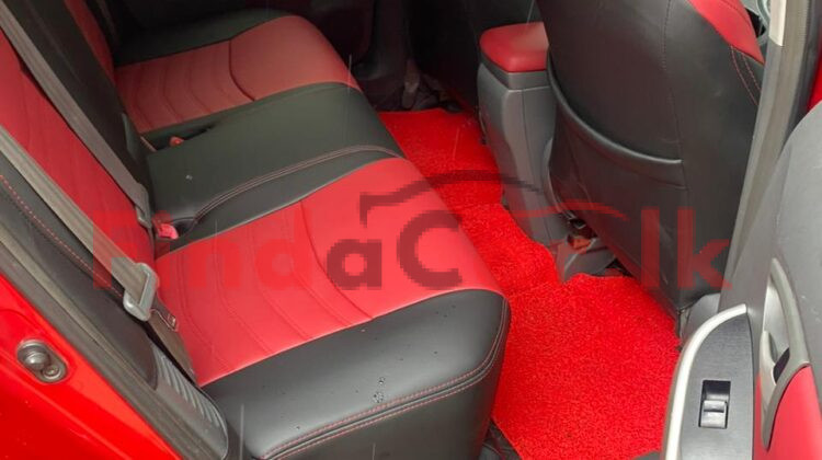 Toyota Prius | FAC-SA-26JL-120392