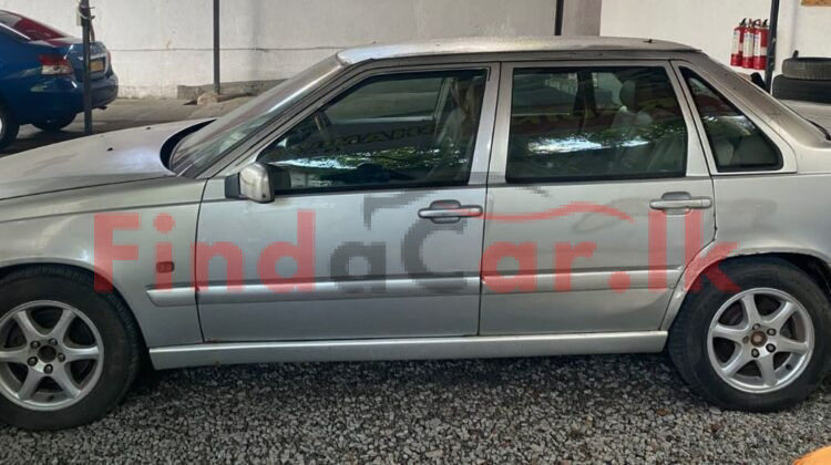 Volvo s 70 | FAC-SA-26JL-160457