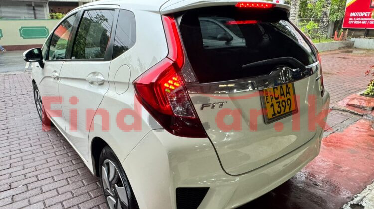 Honda fit | FAC-SA-26JL-160459