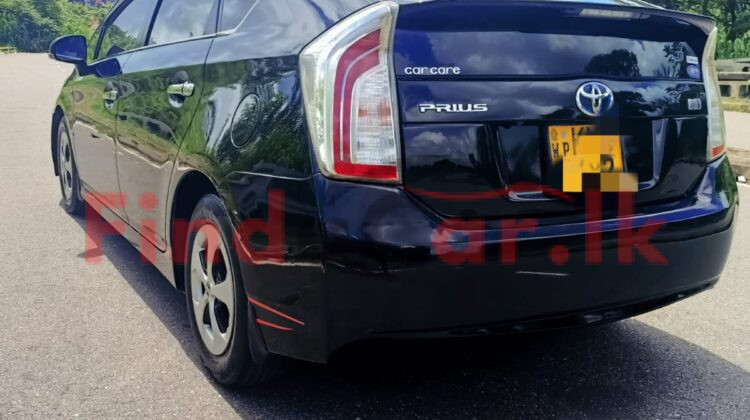 Toyota prius | FAC-SA-26JL-170462
