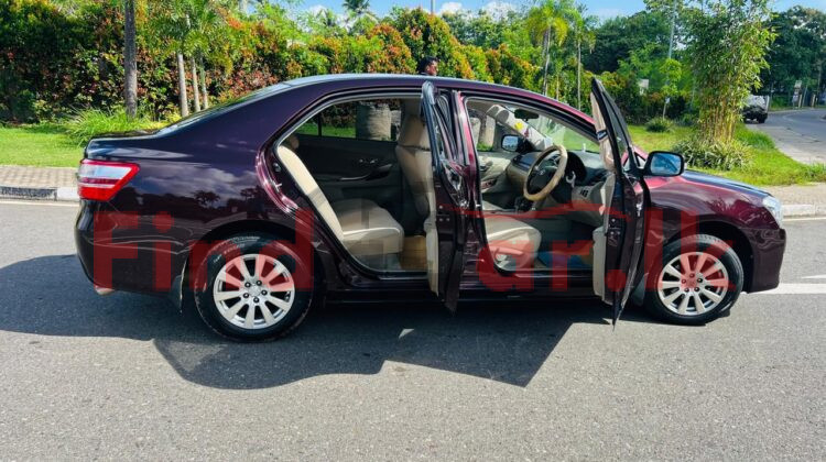 Toyota premio | FAC-SA-26JL-240451