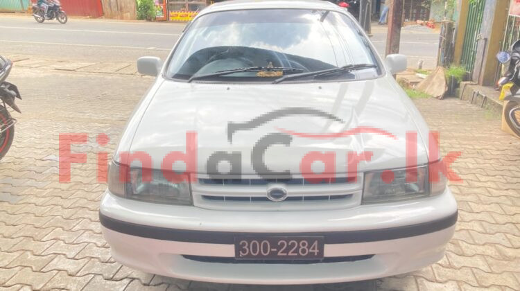 Toyota corsa | FAC-SA-26JL-240455