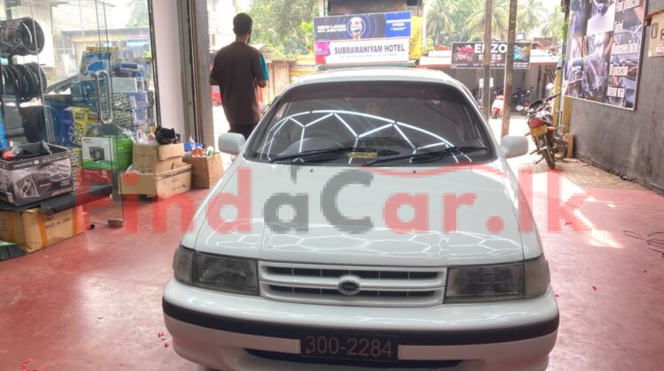 Toyota corsa | FAC-SA-26JL-240455