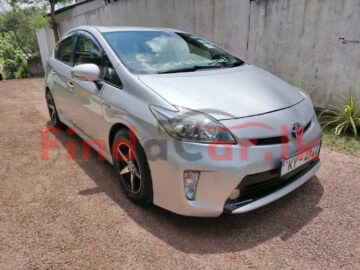 Toyota prius | FAC-SA-26JL-240459