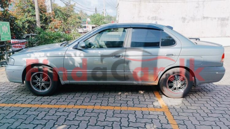 Nissan FB15 2003 Car