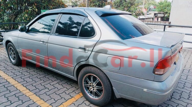 Nissan FB15 2003 Car