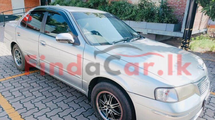 Nissan FB15 2003 Car