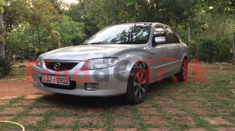 Mazda familia